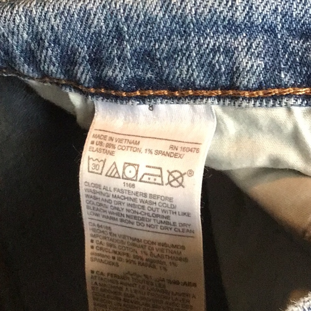 OLD NAVY BOYFRIEND MID RISE JEANS - Picture 6 of 8